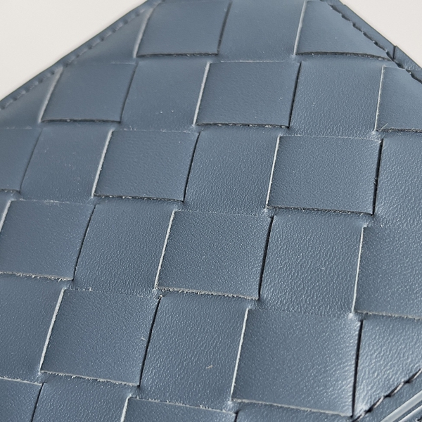 ボッテガヴェネタ財布コピー細部ディテール